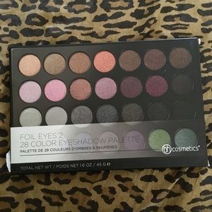 New BH Cosmetics Foil eyes 2 palette!